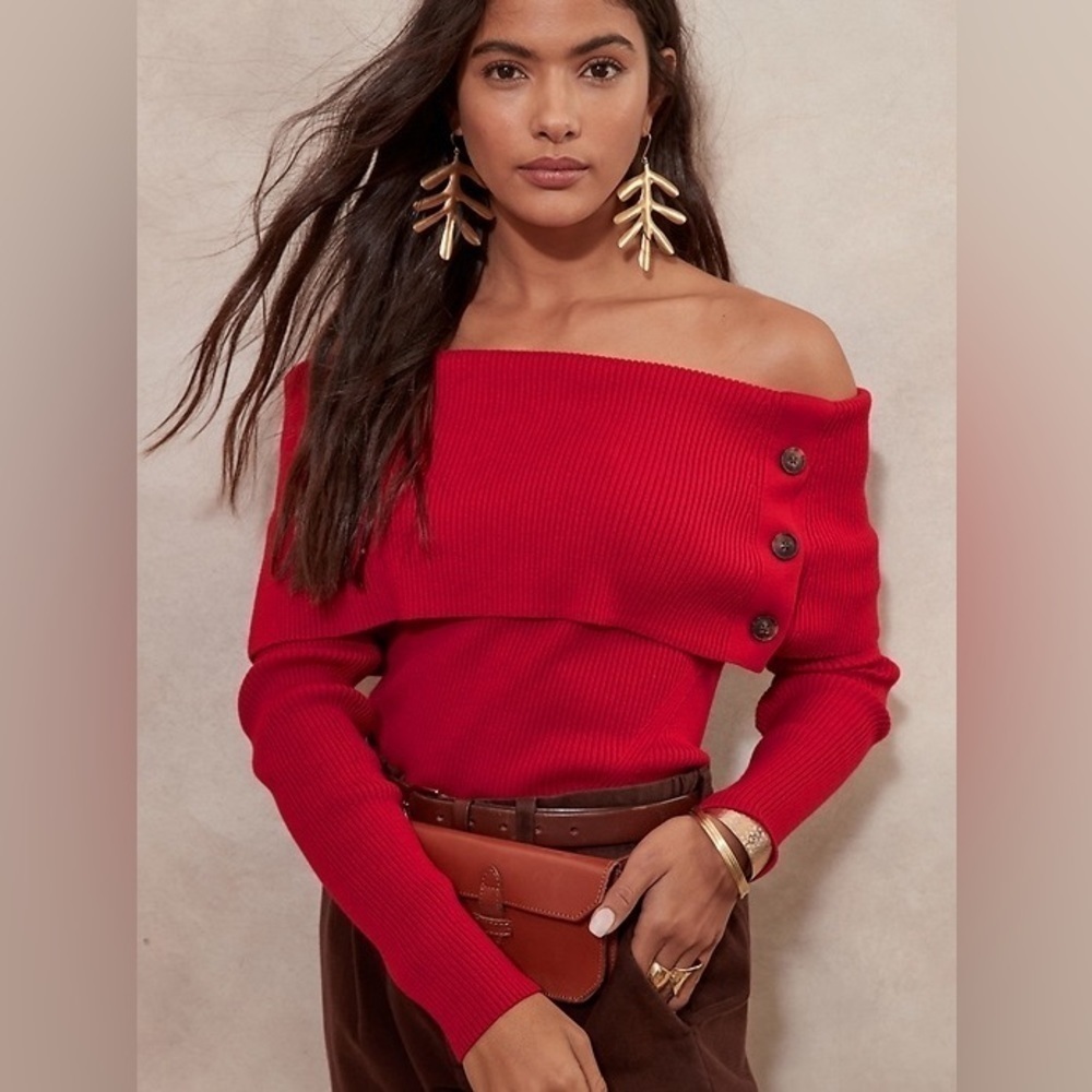 NWT Banana Republic Off-the-Shoulder Sweater in red